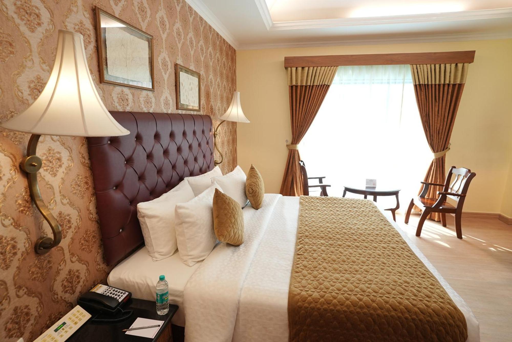 Grand Deluxe Rooms with Direct Pool Access,1746881764:JPEG